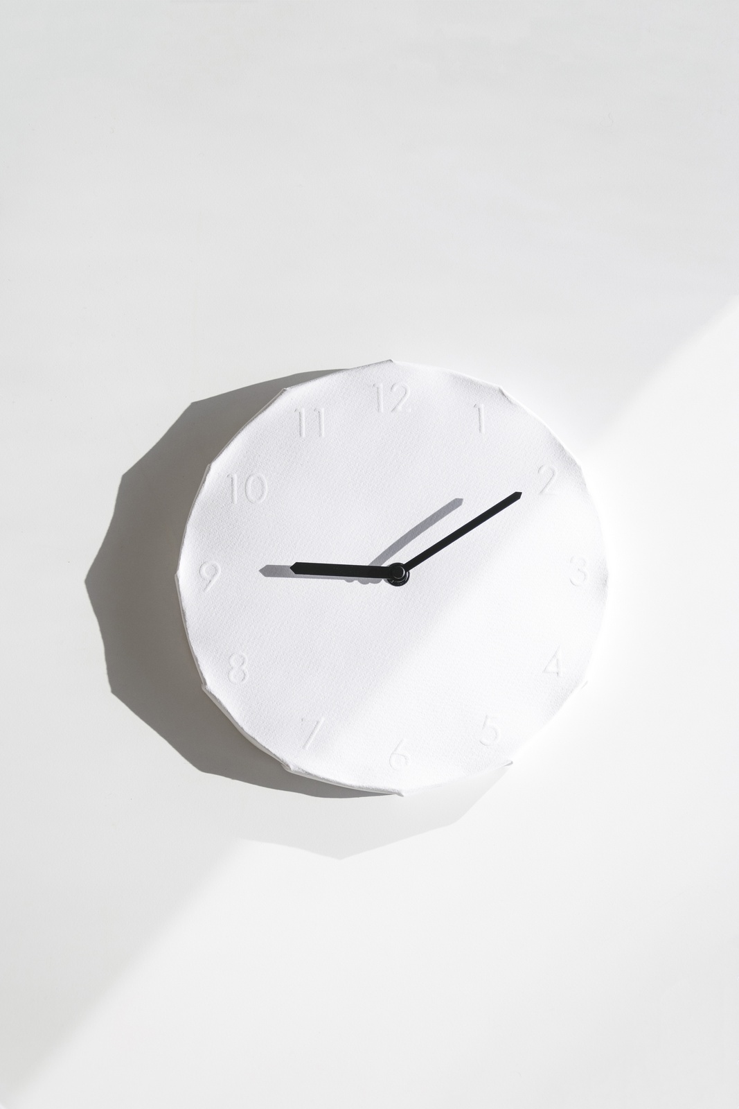 paper clock akaru-sa product design industrial Stéfanie Kay ecal shadows 